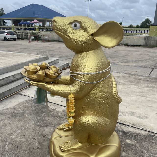 องค์พระพิฆเนศ ณ สวนสาธารณะเทศบาลบางทราย