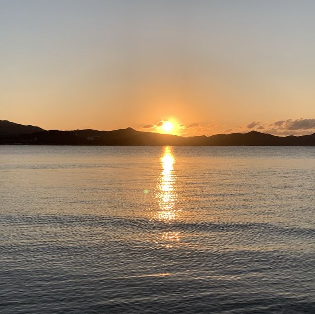 1日2回だけ、島と島が繋がるエンジェルロード。