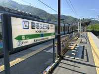 山梨・勝沼。駅で勝沼のワイン試飲可能。ワイナリー巡りの起点『勝沼ぶどう郷駅』