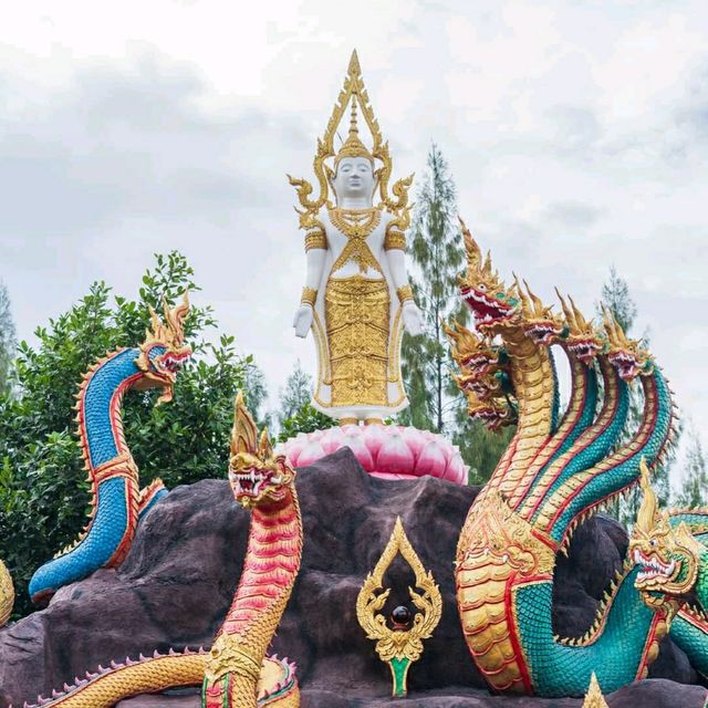 วัดดอนขนาก จังหวัดนครปฐม