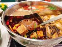 🍲四格火鍋🍲花月宮
