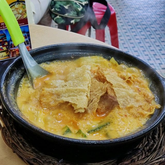 JB Famous Curry Fish Head