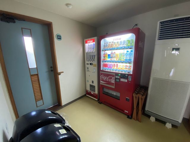 沖縄・石垣島。離島ターミナルやバスターミナルにアクセス便利『ホテルハッピーホリデー石垣島』