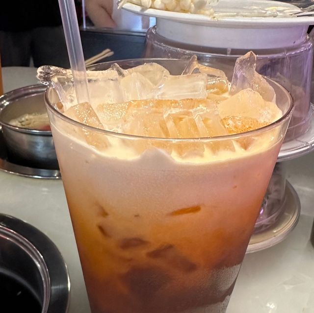 美國｜喬治亞州 超豐富迴轉火鍋 湯頭多樣好吃又好玩