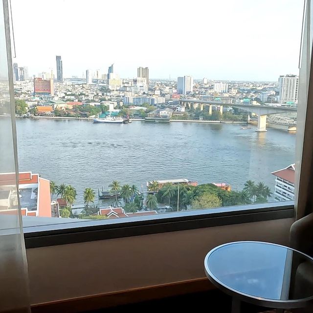 AVANI Riverside Bangkok Hotel