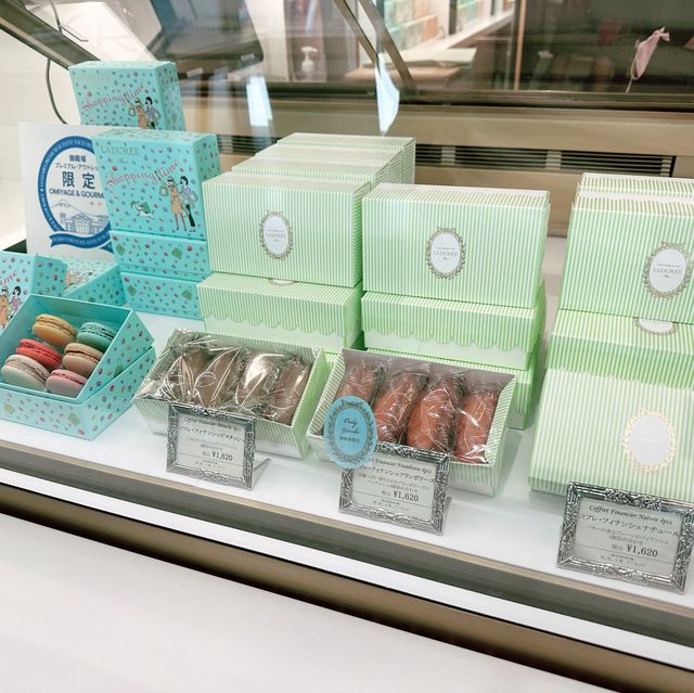 Yummy treats at Ladurée cafe Tokyo