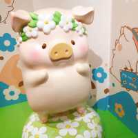台北｜🐷🐽🐖可愛到爆的豬豬仔📍 罐頭豬LuLu豬朋引伴旅行社 (華山快閃店)