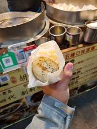 Be spoilt for choice at Shilin Night Market