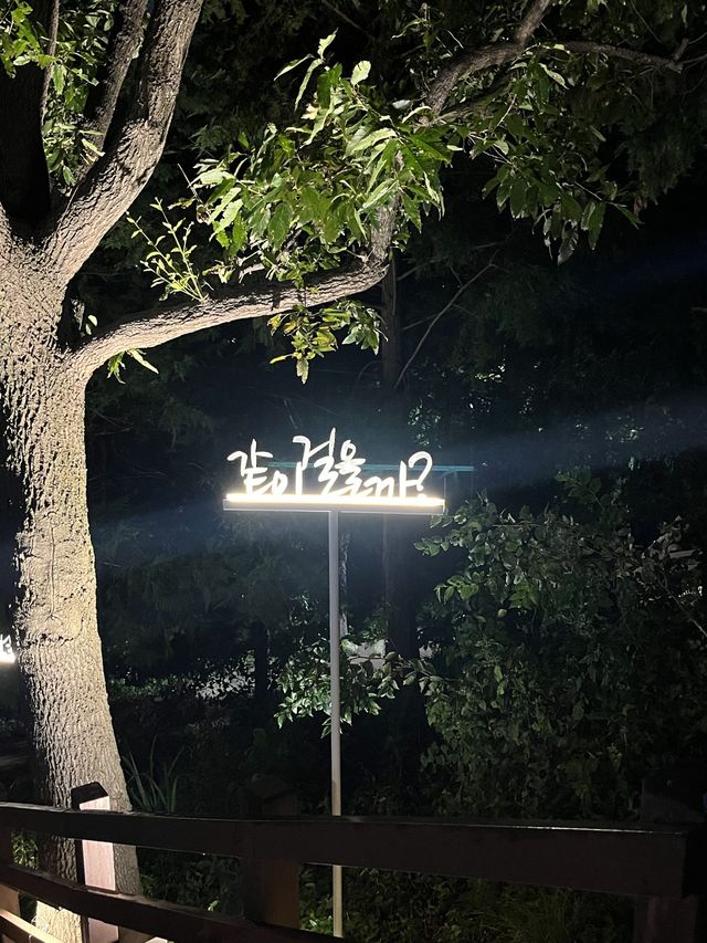 달 포토존이 있는 부산여행지