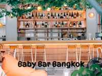 Baby bar Bangkok คาเฟ่และบาร์สีชมพู