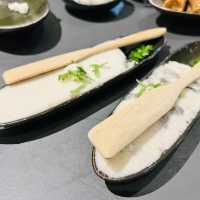 岩漿麻辣火鍋
