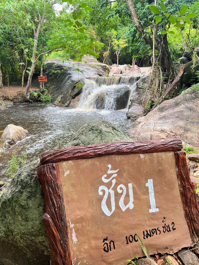 เที่ยวน้ำตกในสวนผึ้ง น้ำตกเก้าชั้น