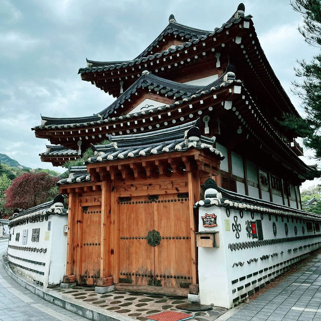 🇰🇷 Eunpyeong Hanok Village’s tranquility 