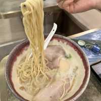 三傻在圓方商場品嚐到高貴出色日本拉麵