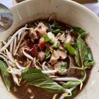 ก๋วยเตี๋ยวเรือป้าปิ๋ว @วัดบางยี่ขัน