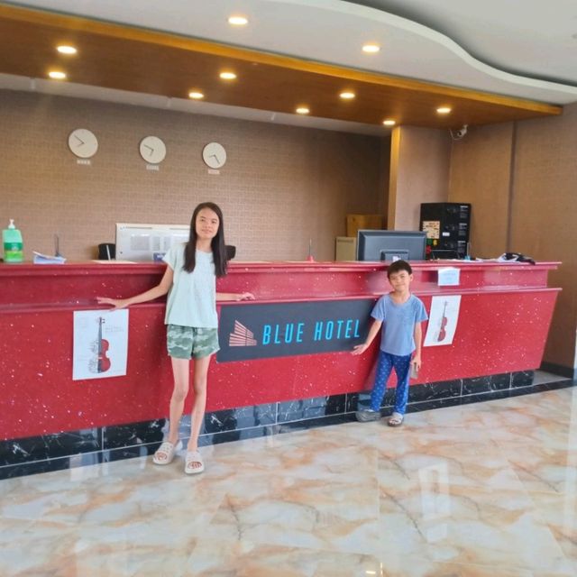Color Blue Hotel To Stay