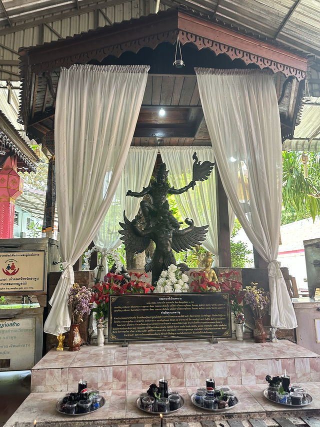 📍ขอพร “เทพราหูทรงครุฑ”หนึ่งเดียวในล้านนา