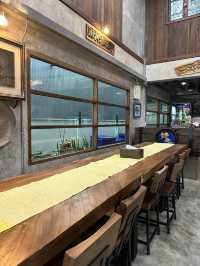 เฮือน๔๘ ร้านอาหารลับนครพนม รับรองแขก