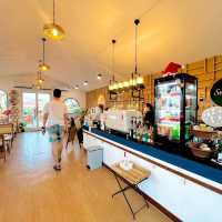 Sky View Cafe สกายวิวคาเฟ่บางปู