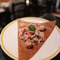 🌟 Exploring the savory and sweet wonders of La creperie🌟