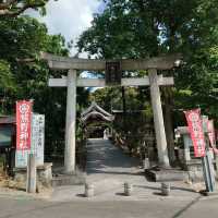 手水舎が見どころの「熊野神社」