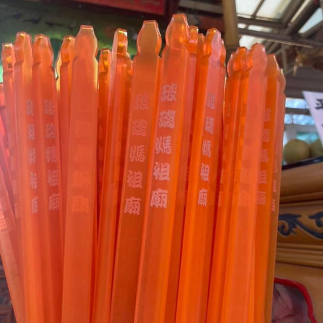 【8月好去處】玻璃廟宇，神隱少女般的景象