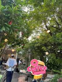 🍰🌻: ประกาย คาเฟ่ แอน คูซีน