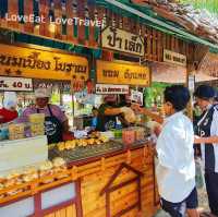 ตลาดลองแล(หลาดลองแล)
