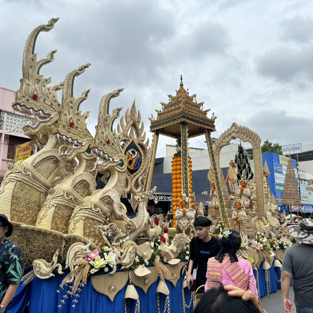 เทศกาลเทียนพรรษาแห่งเมืองอุบลราชธานี