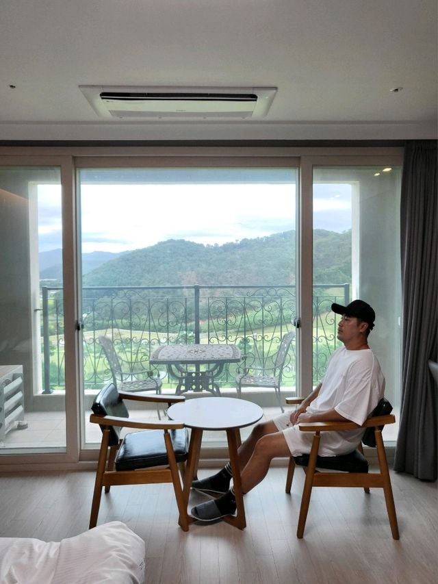 산책하기 좋은 부대시설까지 멋진 연천 리조트