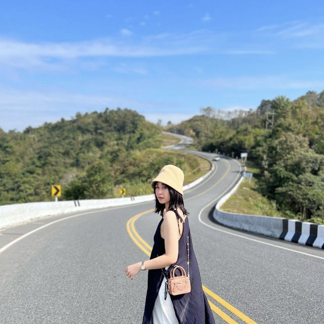 ถนนโค้งหมายเลข 3
