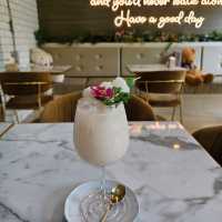 Aomkod Cafe in Amphawa