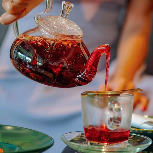 Oort Cloud Tea Room