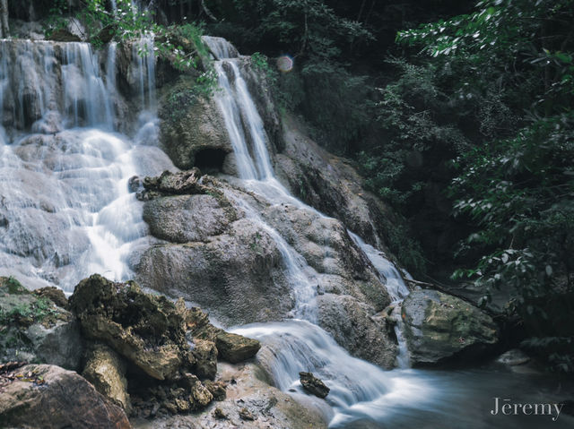 รีวิว น้ำตกเอราวัณ (กาญจนบุรี) 💦 