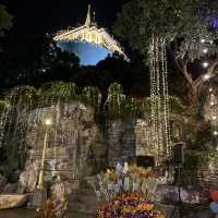 ลอยกระทงประทีป ณ ภูเขาทอง