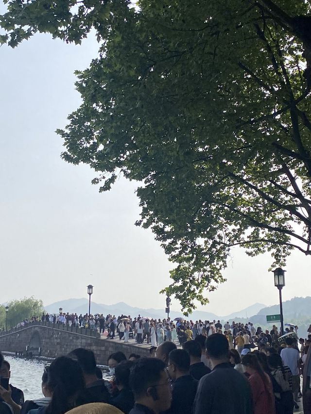 Day Trip to Hangzhou West Lake: A Serene Escape