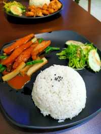A Vegetarian Holiday Gathering at Vege Gen, Kota Damansara