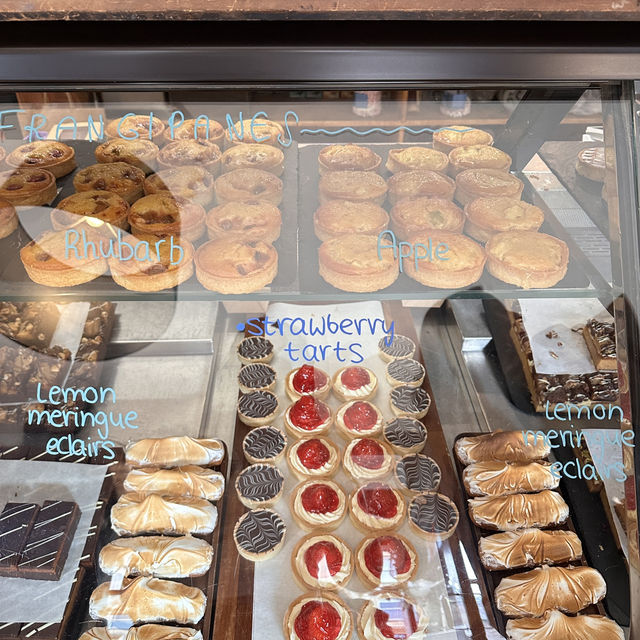 ร้านพายชื่อดังที่ Callander,Scotland