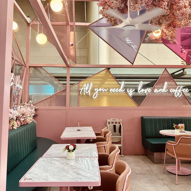 A Pink Paradise at EL&N London, Pavilion KL