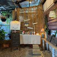 Becozyrest.cafe