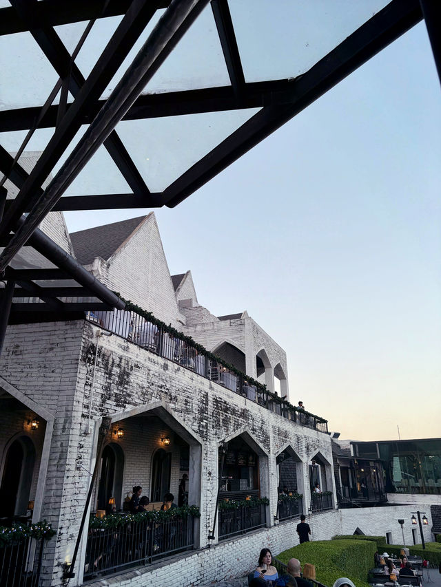 Midwinter - Khao Yai