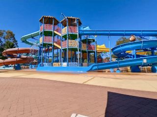Perth’s Outback Splash