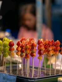 เที่ยวตลาดน้ำยามค่ำคืน