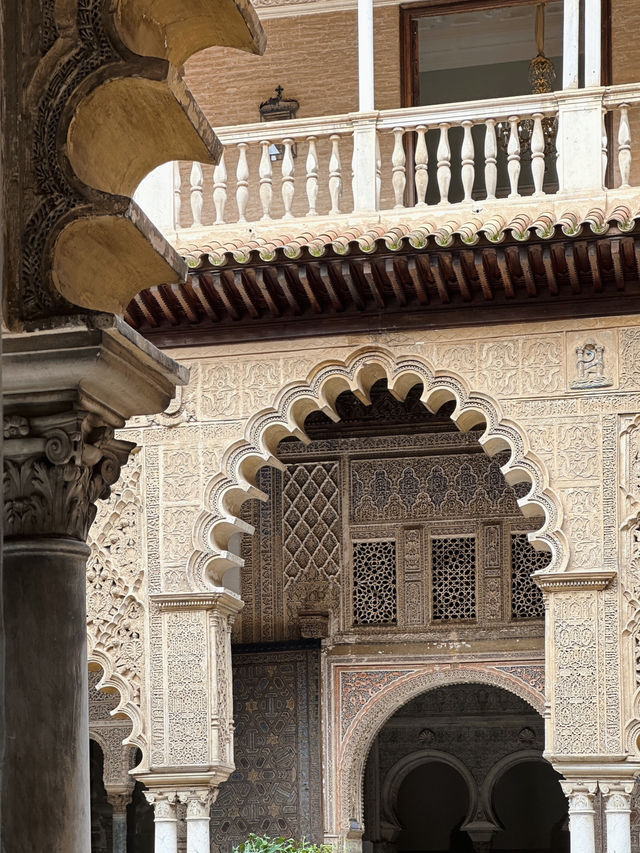 Be ready to get mindblown by this Islamic palace in Seville 