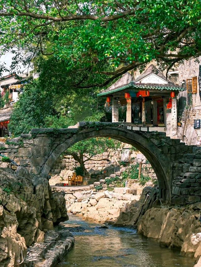 Exploring Huangyao Ancient Town