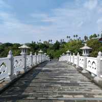 🇰🇷 Seonim Bridge: A Scenic Archway for Photos and Tranquility
