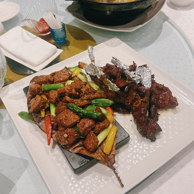 台北市大安區客家與台菜結合的熱門餐廳推薦！鳥以花香🐦🌹創意料理分享！