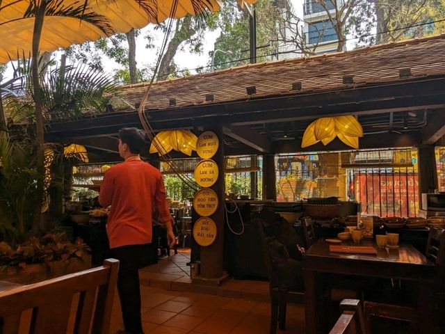 【ベトナム】ハノイのミシュラン掲載店、Quán Ăn Ngon