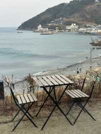 매미성만 가면 너무 아쉬워요! 매미카페 어때요? 🌊☕️