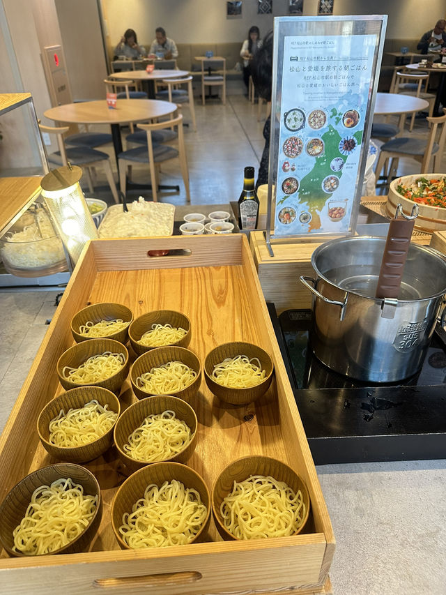 日本松山住-此生必住REF松山市站交通方便早餐超厲害之Vessel酒店